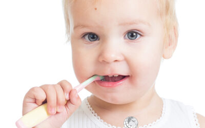 Preguntas y respuestas sobre Odontopediatria «Hábitos y métodos apropiados para una buena higiene bucal desde la infancia»