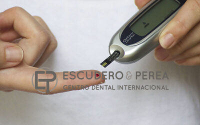Soy diabético ¿Me pueden poner implantes dentales?